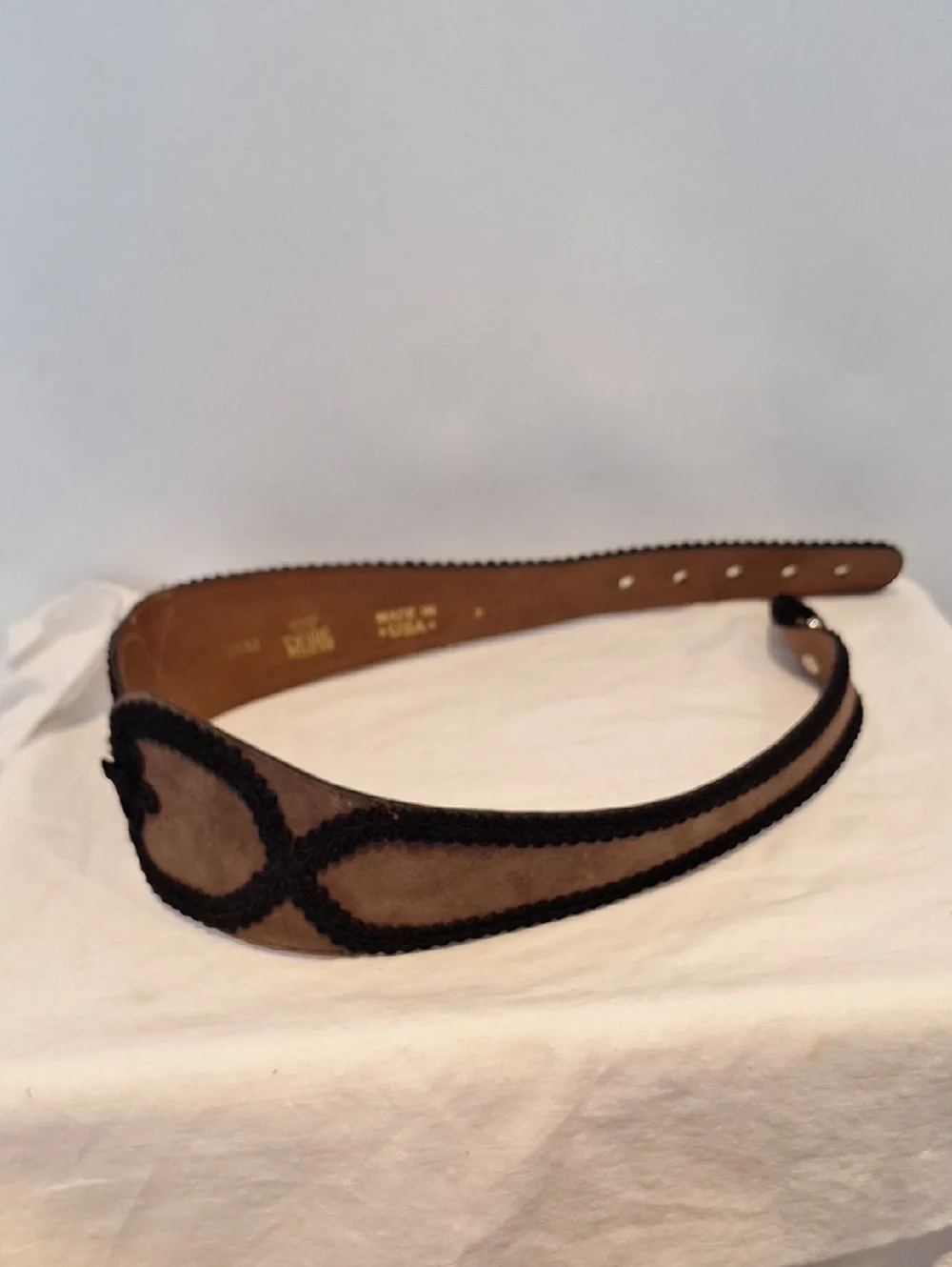 Vintage Dame Belt & Bag Women's Brown Suede Waist Belt Black Embroidered Detail